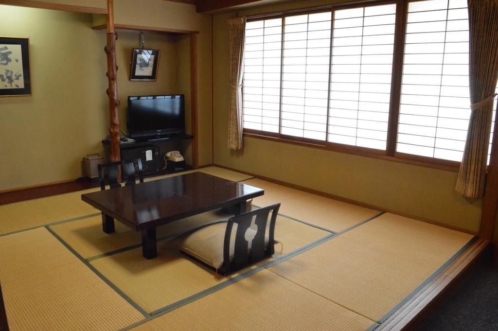 Yumotoya Hotel Matsumoto Bilik gambar